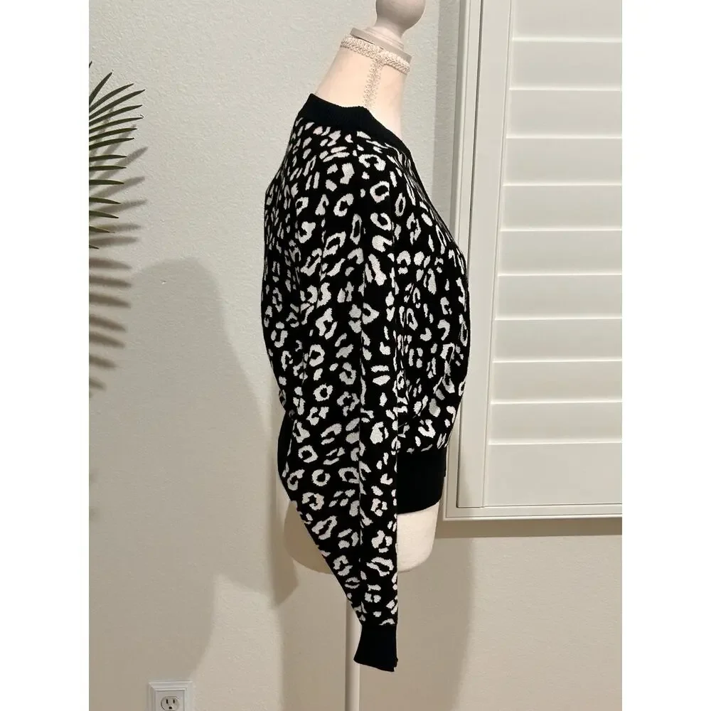 Mark New York Leopard Sweater – Size Small – Batwing Sleeves – Black & White - Picture 2 of 5